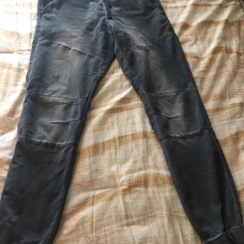 Jogger pants - Picture 2 of 2